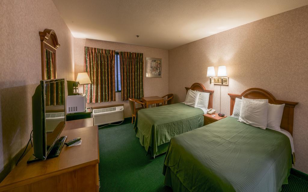 San Bernandino Inn & Suites San Bernardino Bagian luar foto