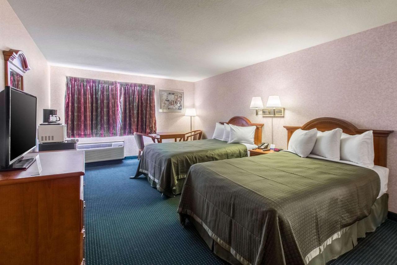 San Bernandino Inn & Suites San Bernardino Bagian luar foto